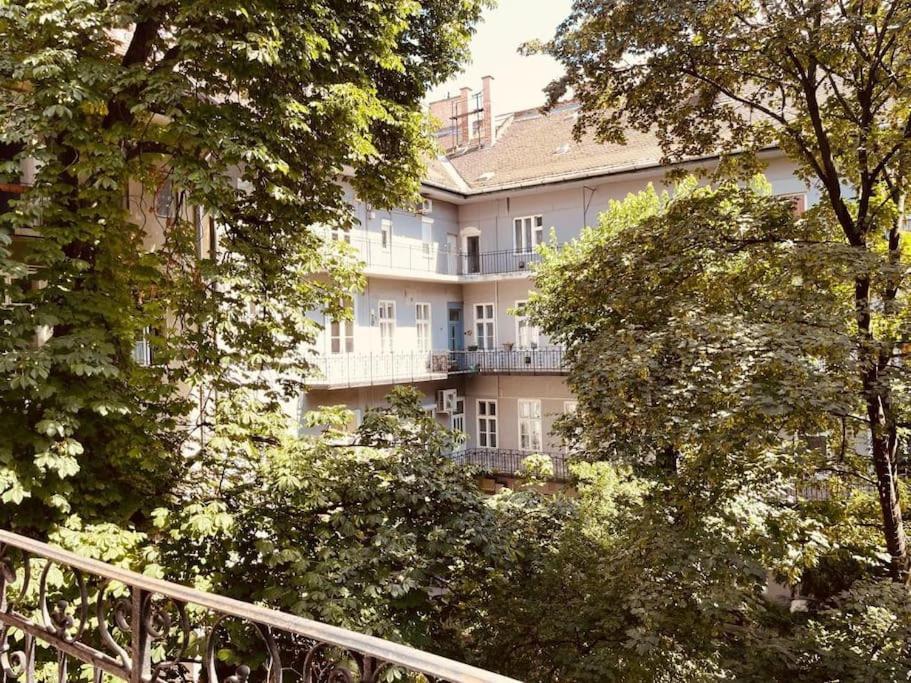 Chestnut Home - A Charming And Warm Feel Place Βουδαπέστη Εξωτερικό φωτογραφία